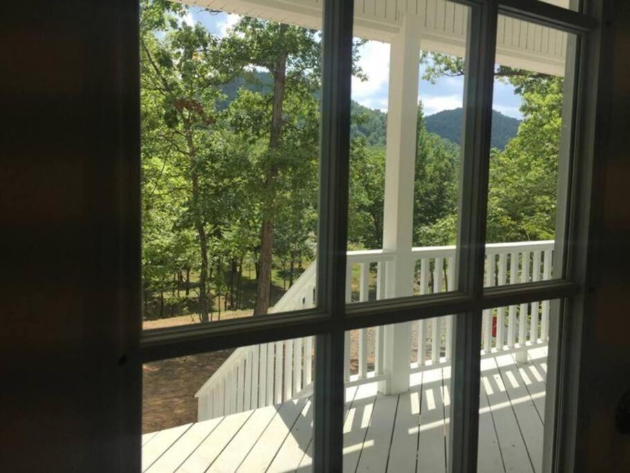 Primrose Cottage - Private Lake, Hot Tub, Atv Trails Mena Exterior photo